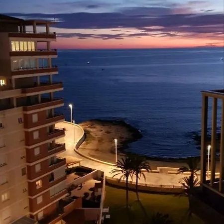 Tu Hogar En A 30 Metros De La Playa!!!