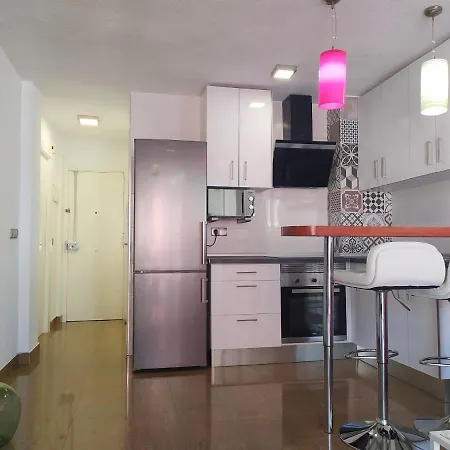 Tu Hogar En A 30 Metros De La Playa!!!